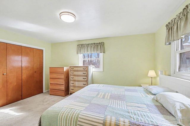 1207 Hampton Oaks Drive, Portage, MI 49024