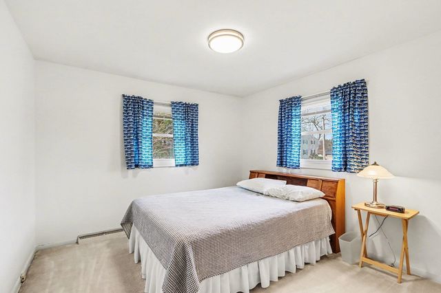 1207 Hampton Oaks Drive, Portage, MI 49024