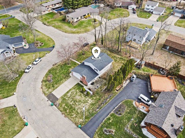 1207 Hampton Oaks Drive, Portage, MI 49024