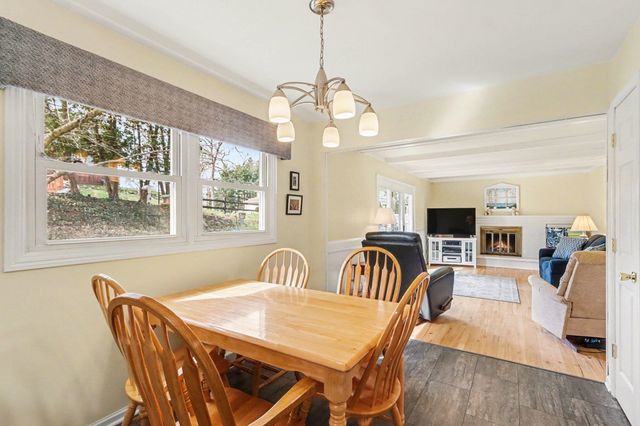 1207 Hampton Oaks Drive, Portage, MI 49024