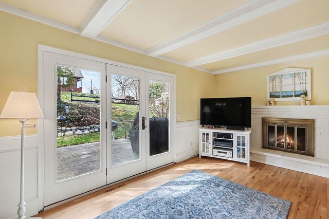 1207 Hampton Oaks Drive, Portage, MI 49024