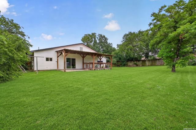 12209 LUCKY OAKS ST, Live Oak, TX 78233