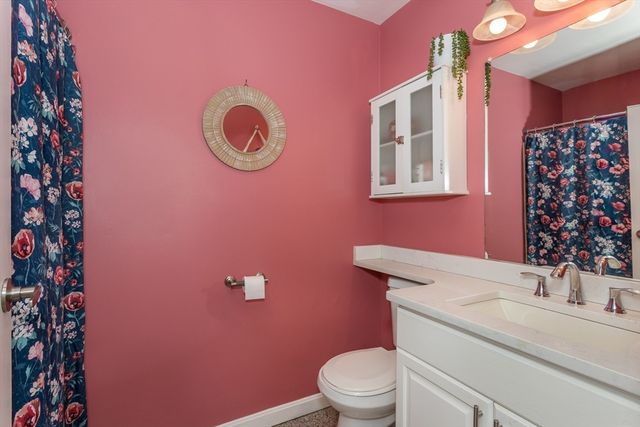 35 Desmoines Rd 503, Quincy, MA 02169