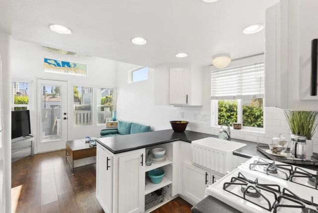 1624 N Coast Highway 101 2, Encinitas, CA 92024