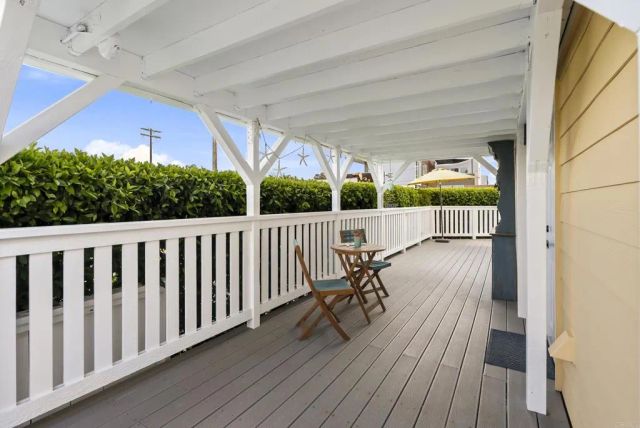 1624 N Coast Highway 101 2, Encinitas, CA 92024