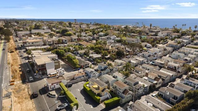 1624 N Coast Highway 101 2, Encinitas, CA 92024