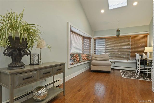 1261 Meadowbrook Road, Merrick, NY 11566