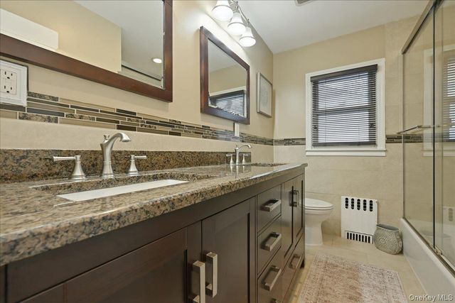 1261 Meadowbrook Road, Merrick, NY 11566