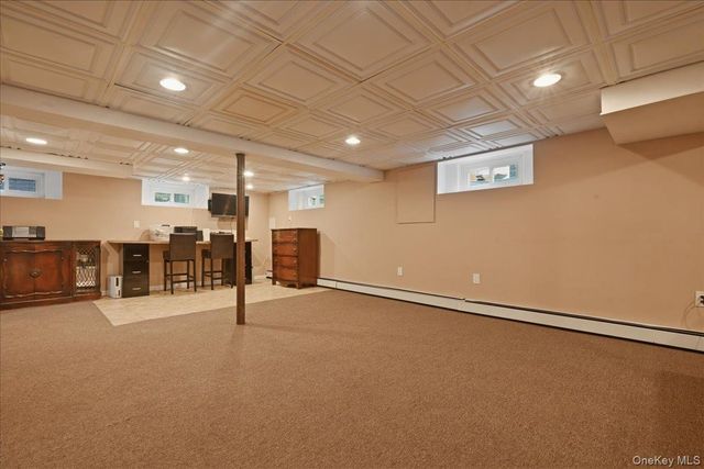 1261 Meadowbrook Road, Merrick, NY 11566