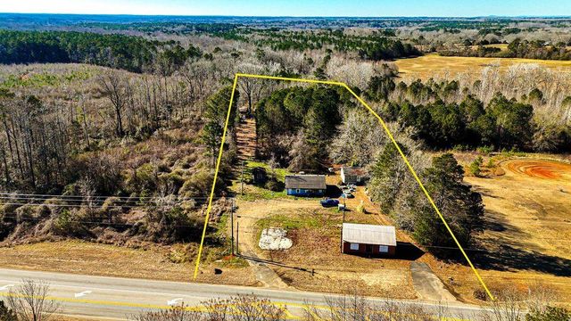 1013 Veterans Parkway, Barnesville, GA 30204