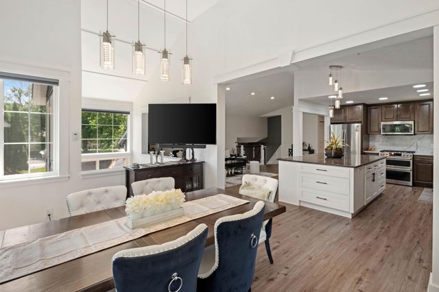 7712 N College Park Drive, Brooklyn Park, MN 55445