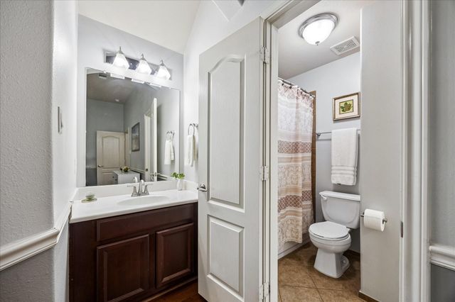 14702 Bronze Finch Drive, Cypress, TX 77433