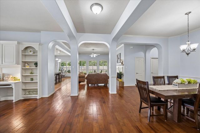 14702 Bronze Finch Drive, Cypress, TX 77433