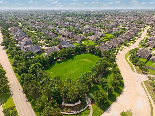 14702 Bronze Finch Drive, Cypress, TX 77433