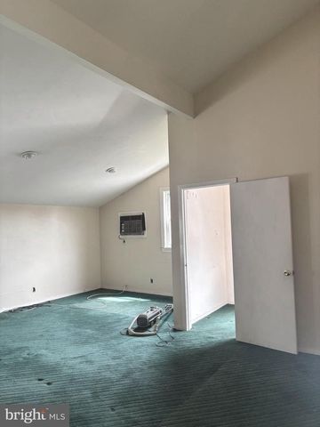 1421 AUTUMN LN, Cherry Hill, NJ 08003