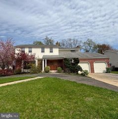 1421 AUTUMN LN, Cherry Hill, NJ 08003