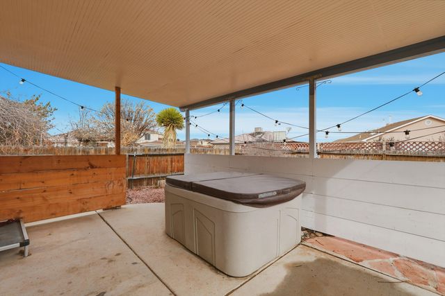 4109 Rancho Encanto Road NW, Albuquerque, NM 87120