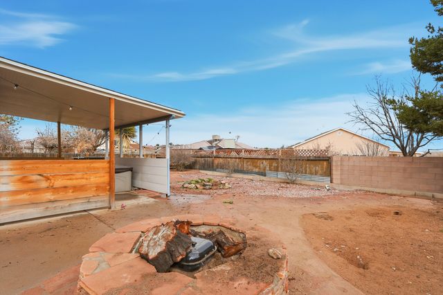 4109 Rancho Encanto Road NW, Albuquerque, NM 87120