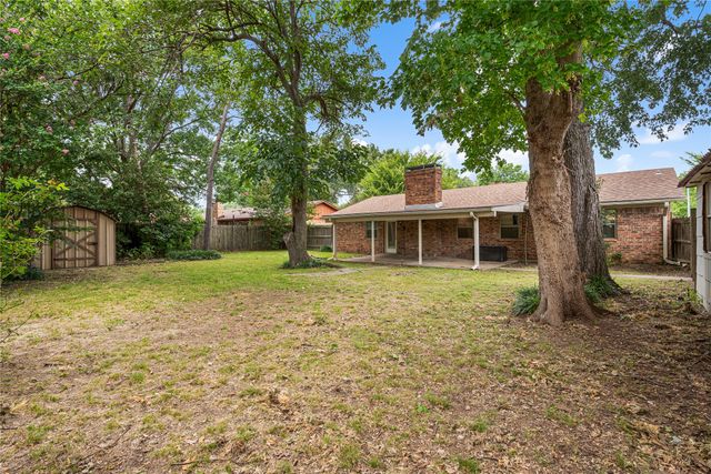 2018 Ashland Street, Gainesville, TX 76240