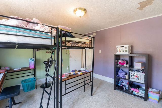 911 Dorchester Avenue, Grand Rapids, MI 49503