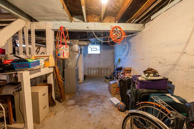 911 Dorchester Avenue, Grand Rapids, MI 49503