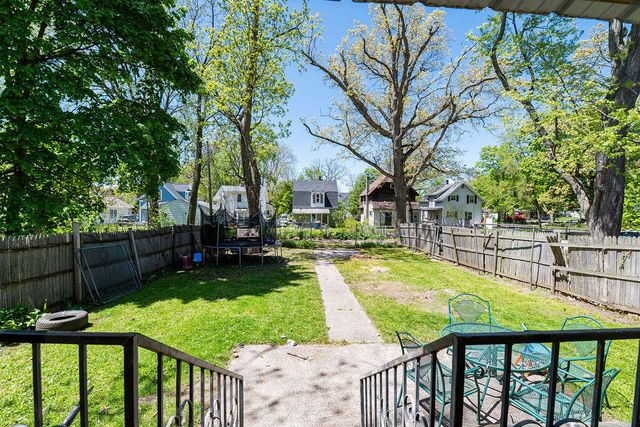 911 Dorchester Avenue, Grand Rapids, MI 49503
