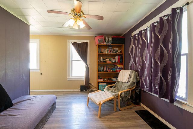911 Dorchester Avenue, Grand Rapids, MI 49503