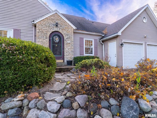 1704 E TERRACE VIEW Lane, Peoria Heights, IL 61616