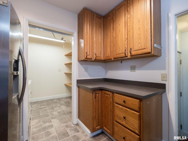 1704 E TERRACE VIEW Lane, Peoria Heights, IL 61616