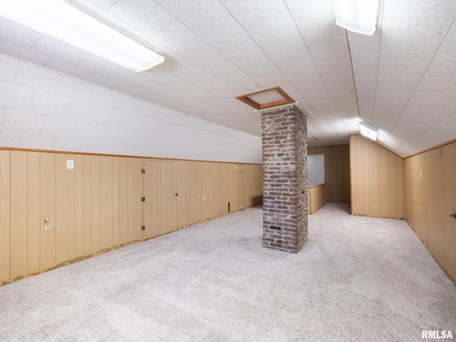 1704 E TERRACE VIEW Lane, Peoria Heights, IL 61616