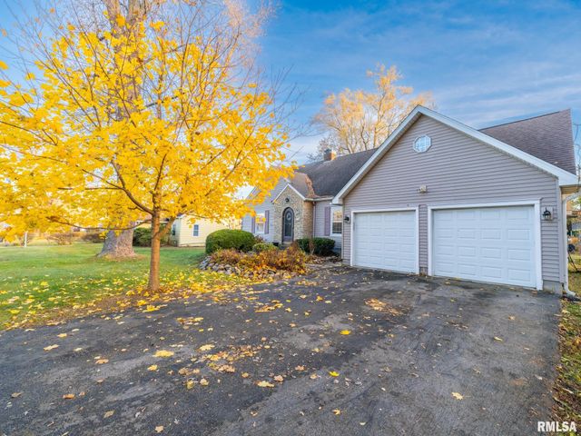 1704 E TERRACE VIEW Lane, Peoria Heights, IL 61616
