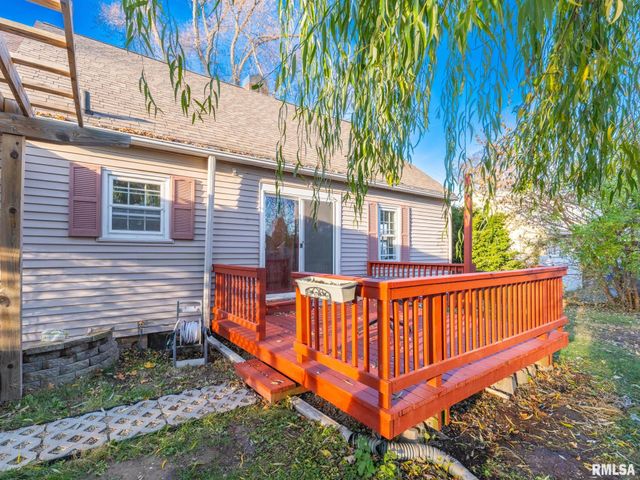 1704 E TERRACE VIEW Lane, Peoria Heights, IL 61616