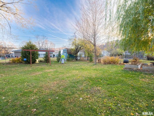 1704 E TERRACE VIEW Lane, Peoria Heights, IL 61616