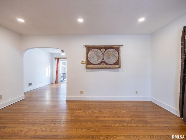 1704 E TERRACE VIEW Lane, Peoria Heights, IL 61616