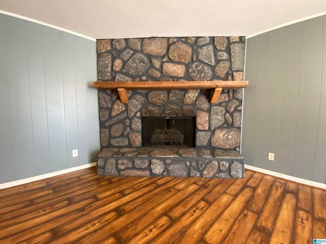 2700 DAFFODIL AVENUE, Hueytown, AL 35023