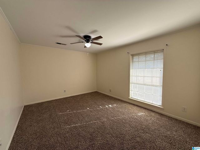 2700 DAFFODIL AVENUE, Hueytown, AL 35023