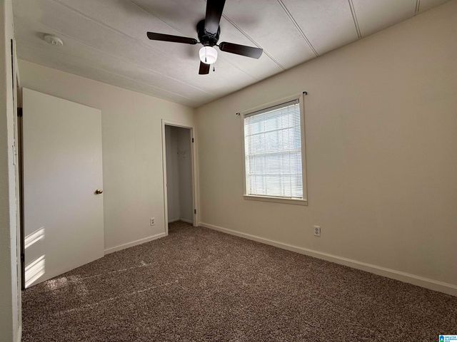 2700 DAFFODIL AVENUE, Hueytown, AL 35023