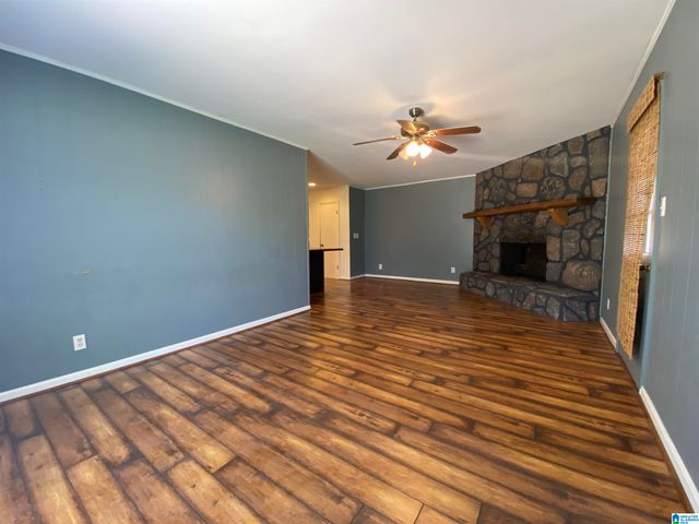 2700 DAFFODIL AVENUE, Hueytown, AL 35023