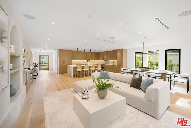 4627 Sunnyslope Avenue, Sherman Oaks, CA 91423