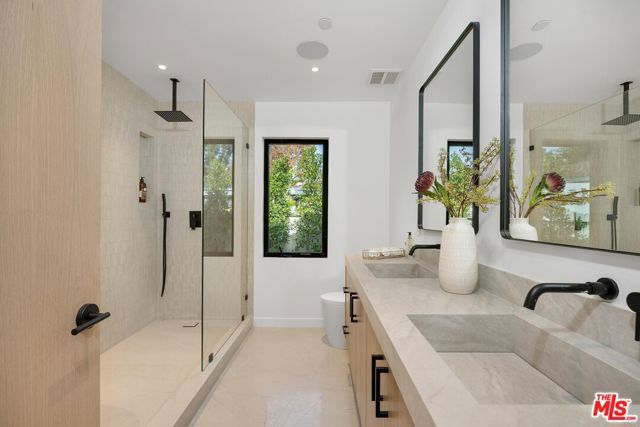 4627 Sunnyslope Avenue, Sherman Oaks, CA 91423