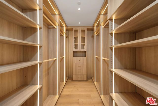 4627 Sunnyslope Avenue, Sherman Oaks, CA 91423