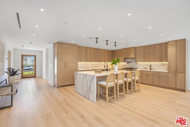 4627 Sunnyslope Avenue, Sherman Oaks, CA 91423