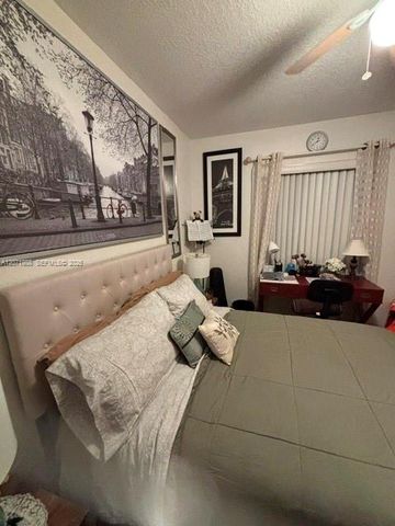 7469 Tam Oshanter Boulevard, North Lauderdale, FL 33068