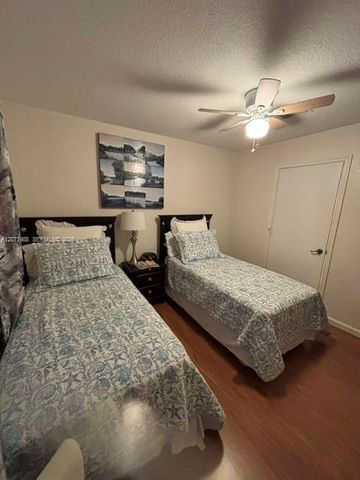 7469 Tam Oshanter Boulevard, North Lauderdale, FL 33068