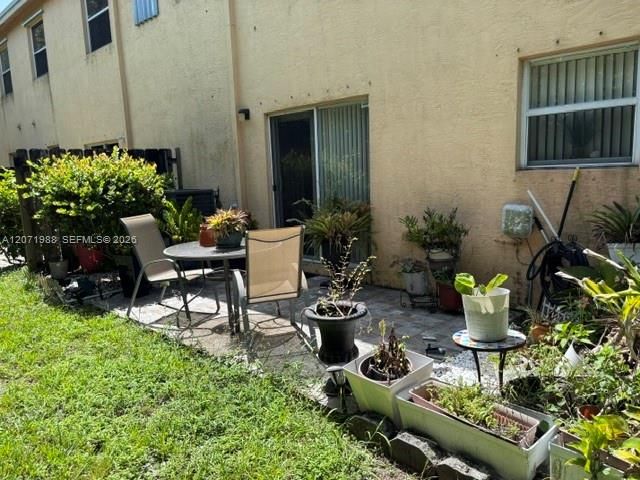 7469 Tam Oshanter Boulevard, North Lauderdale, FL 33068