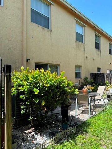 7469 Tam Oshanter Boulevard, North Lauderdale, FL 33068