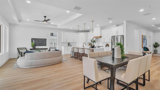 4428 57TH AVENUE N, St Petersburg, FL 33714