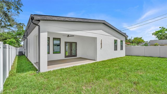 4428 57TH AVENUE N, St Petersburg, FL 33714