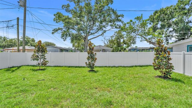 4428 57TH AVENUE N, St Petersburg, FL 33714
