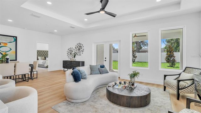 4428 57TH AVENUE N, St Petersburg, FL 33714